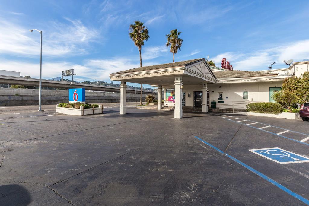 Motel 6 San Rafael Luaran gambar